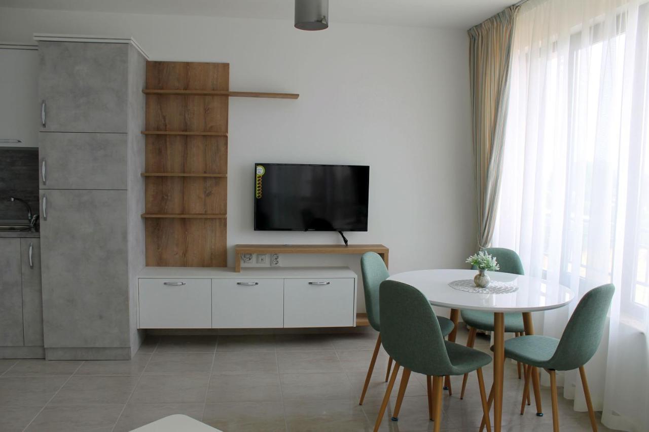Horizon Katrina Apartments - Sea Line & Beach Access Sveti Vlas Eksteriør billede